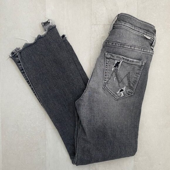 MOTHER Insider Crop Step Chew Distressed Gray Jeans Sz 24 - Picture 5 of 14